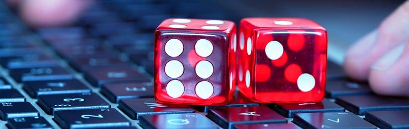 Why More People Are Choosing to Gamble Online